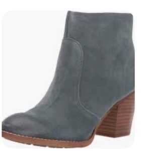Sam Eldelman Mari Booties Size 9